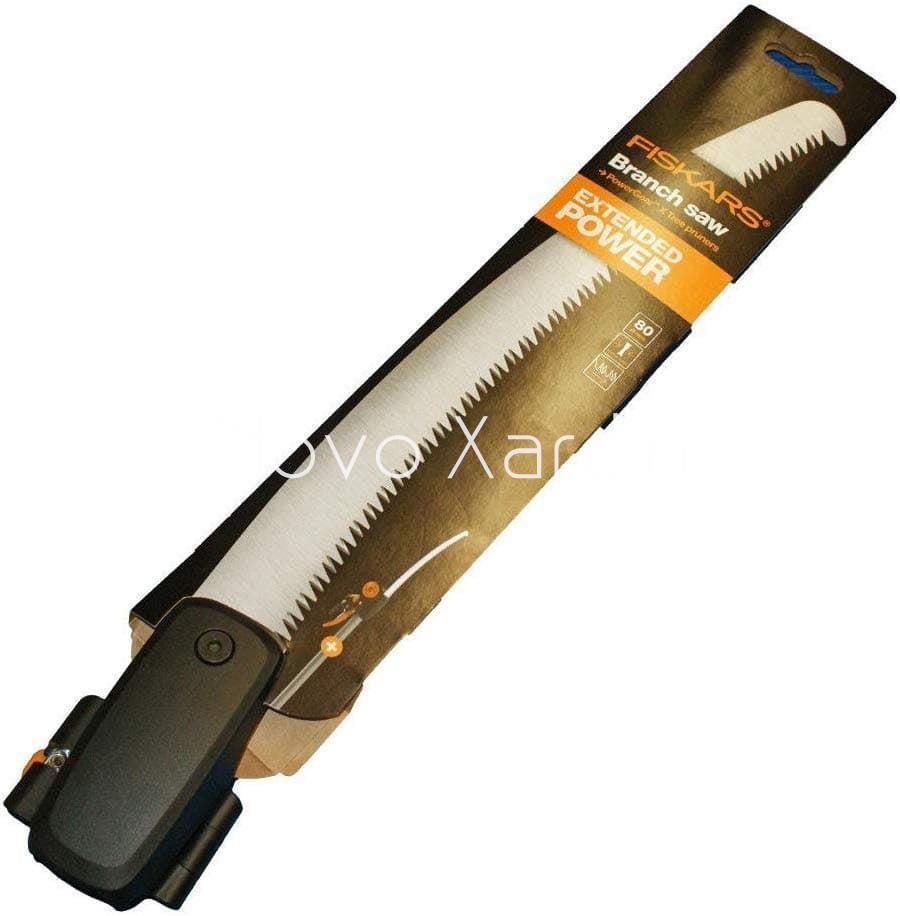 Pértiga telescópica Fiskars UPX86 + serrucho de corte