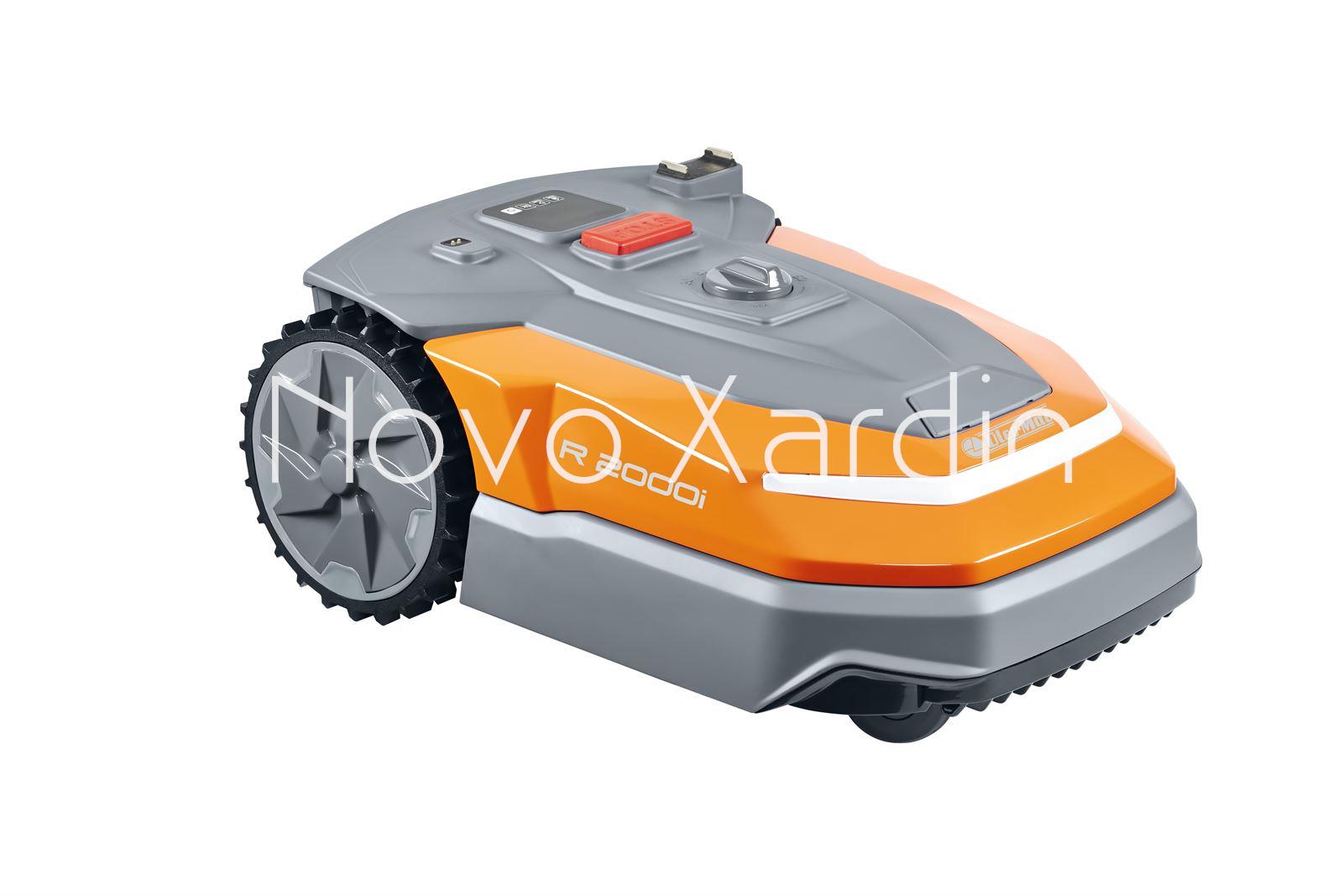Robot Oleo-Mac R2000i - Imagen 1